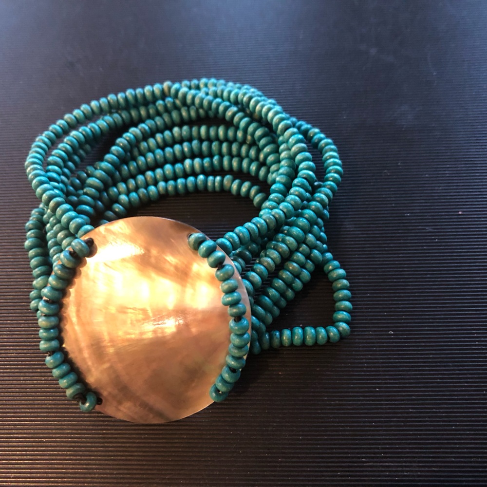 Vintage Abalone Shell Bracelet with turquoise elastic band / Wooden Seed Beads